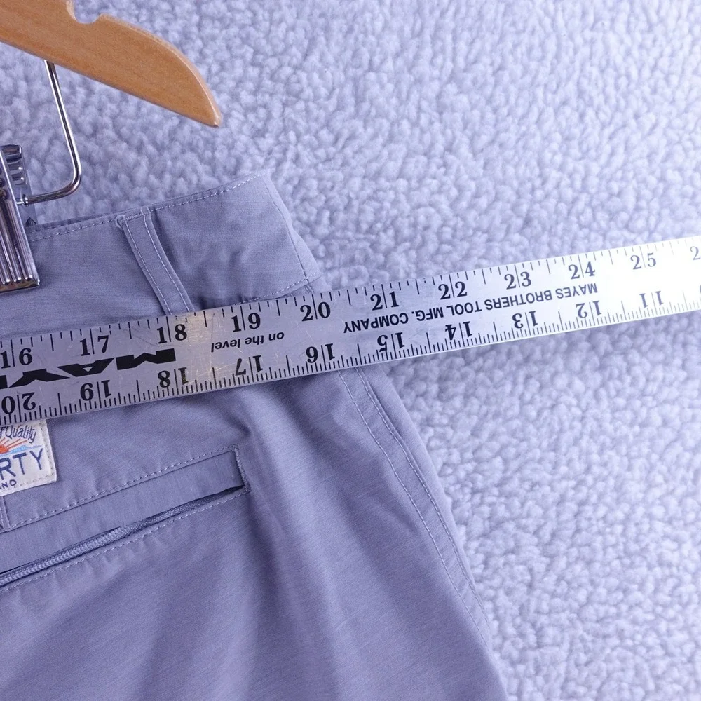 Faherty All Day Shorts Mens 36 Light Blue Grey Hybrid Stretch Recycled Polyester